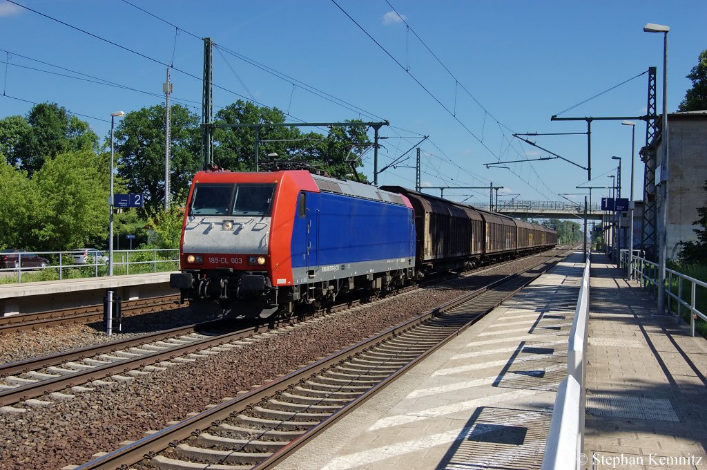 185-CL 003 (185 503-0) Captrain/TWE Bahnbetriebs-GmbH mit Habiis Ganzzug in Friesack(Mark) in Richtung Neustadt(Dosse) unterwegs. 03.06.2011