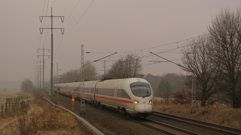 8:23: L-ICE-T als 78764 (TZ ' Dresden') mit -5 durch Diedersdorf von Berlin Sdkreuz nach Berlin Rummelsburg. 05.03.2011