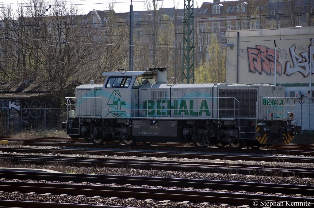 BEHALA 4 (277 406-5) beim rangieren in Berlin Beusselstrae. 09.04.2011