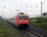 Die  ARD Buffet -Lok 101 037-0 ist am 01.05.2008 mit dem EC 241 von Hamburg-Altona nach Krakow Glowny bespannt.