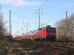 30. Dezember 2012 - 112 110 mit dem RE 3 (RE 18349) nach Wnsdorf-Waldstadt auf dem Berliner Auenring bei Diedersdorf.
