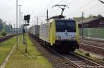 BR 189/135662/es-64-f4---203-189 ES 64 F4 - 203 (189 203-3) Dispo im Dienst fr die ITL mit Containerzug in Rathenow in Richtung Wustermark unterwegs. 27.04.2011